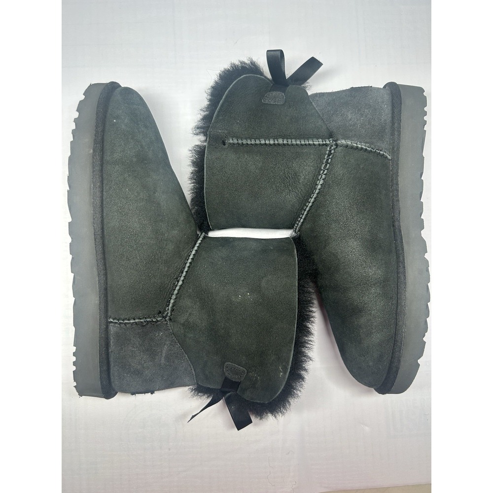 UGG Classic Mini Bailey Bow II Boots Black Suede Sheepskin Size 10‎ Preowned